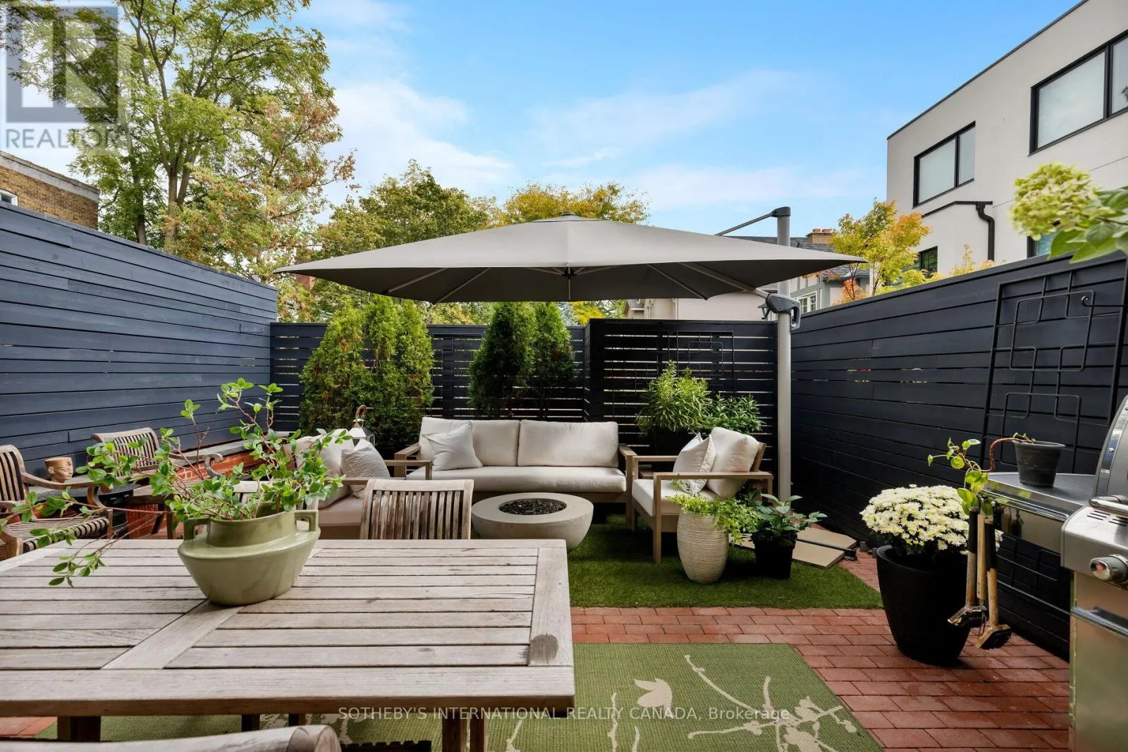 7 THURLOE AVENUE