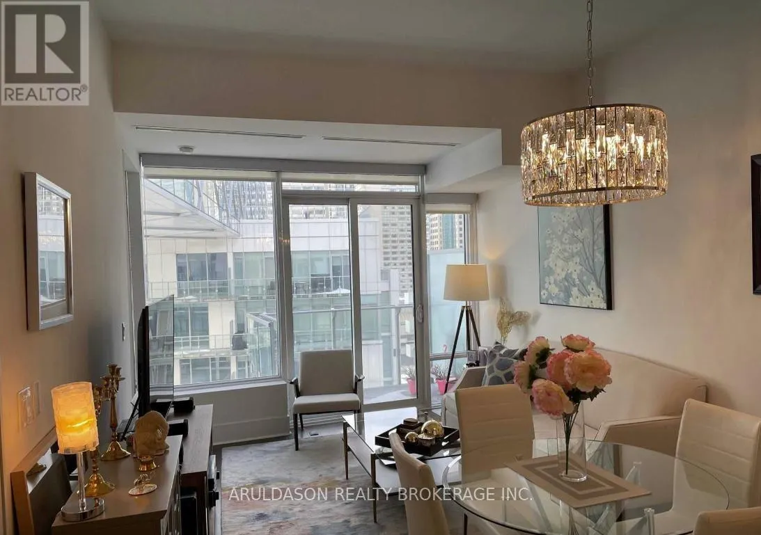 1125 - 29 QUEENS QUAY E