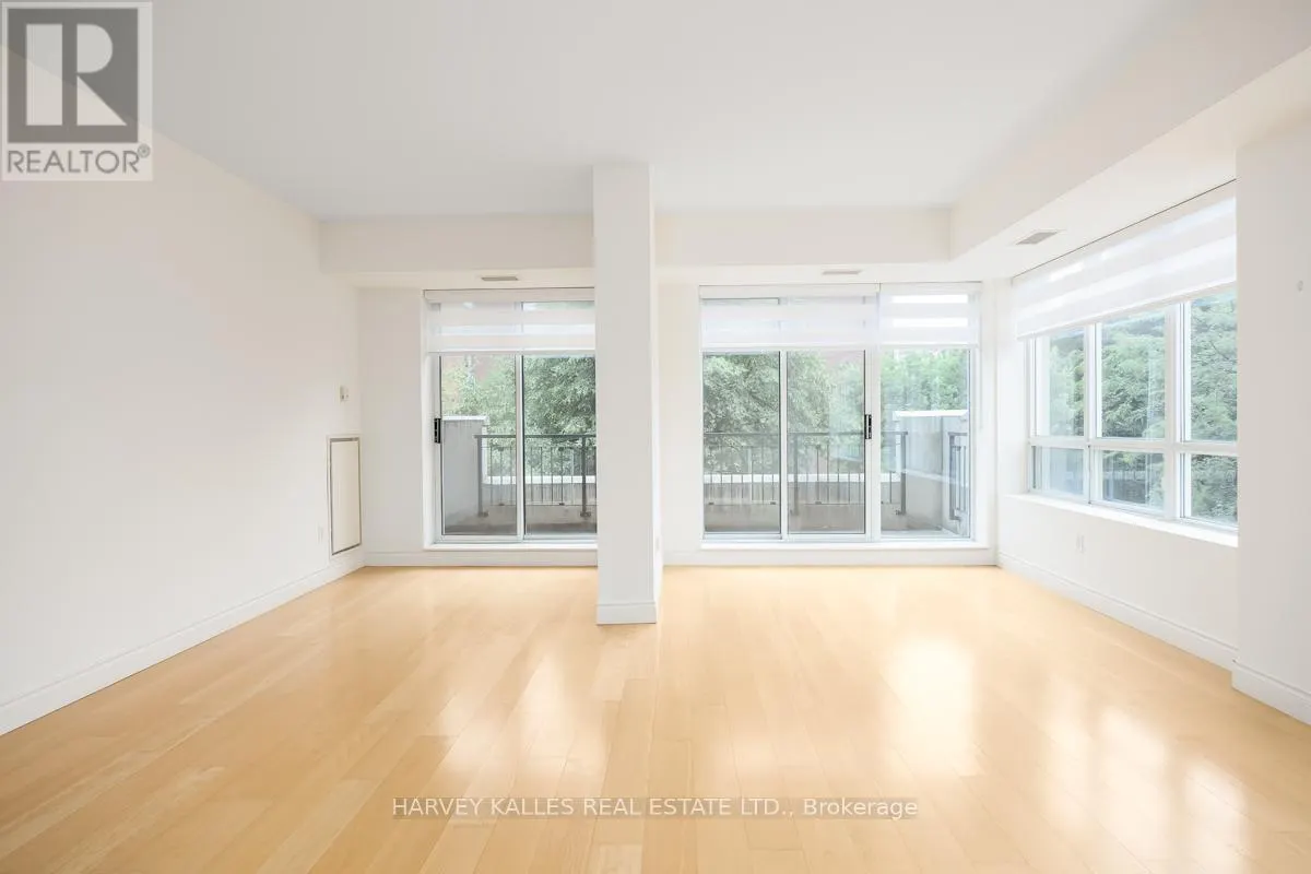 302 - 77 MCMURRICH STREET