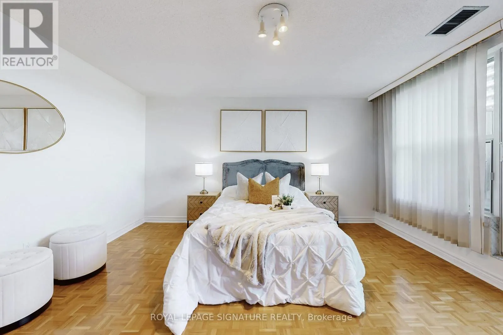 1205 - 5795 YONGE STREET