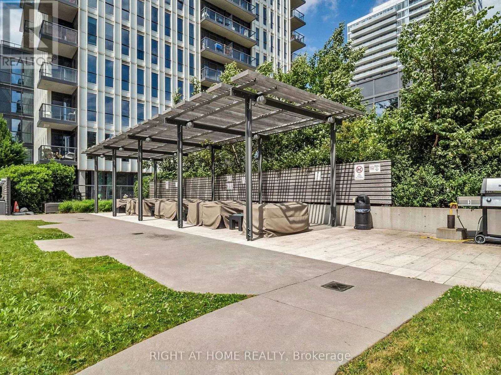 1407 - 55 REGENT PARK BOULEVARD