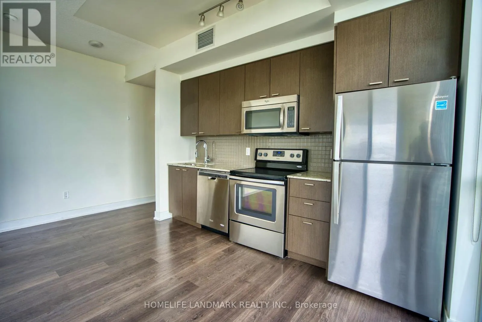 3402 - 88 SHEPPARD AVENUE E