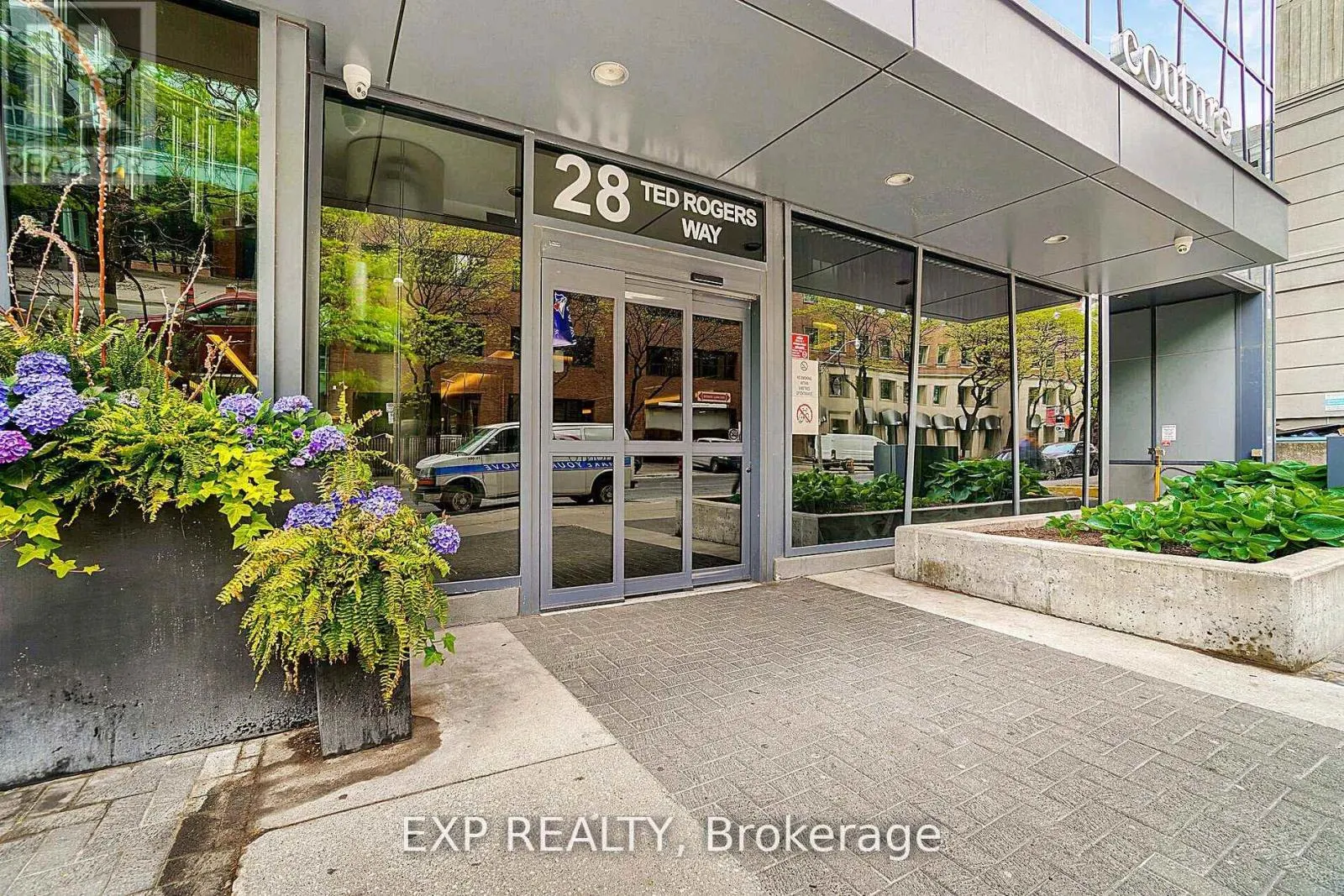 308 - 28 TED ROGERS WAY