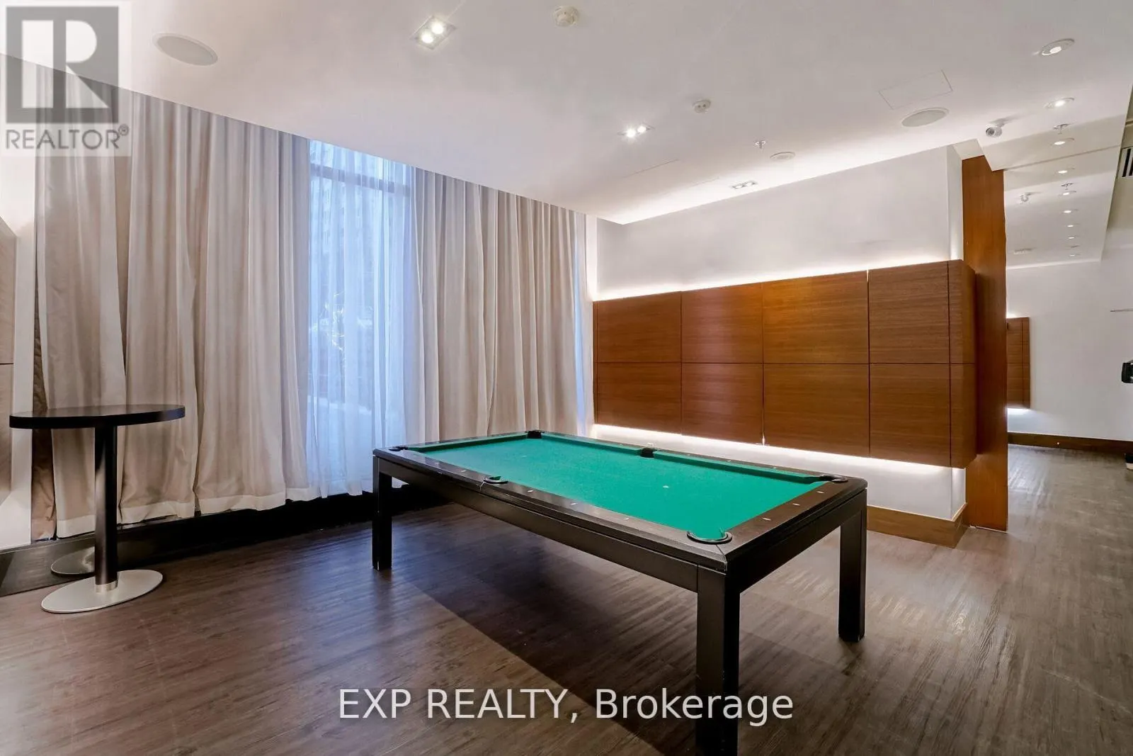 308 - 28 TED ROGERS WAY