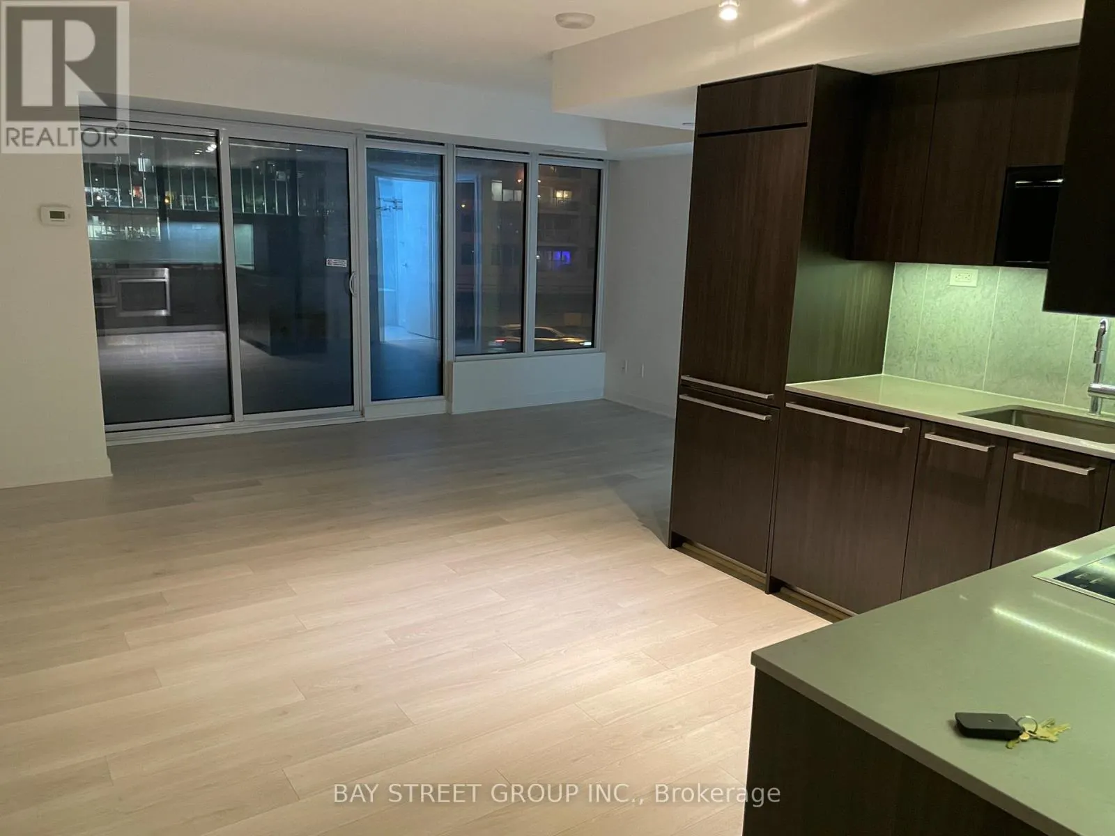 602 - 70 QUEENS WHARF ROAD