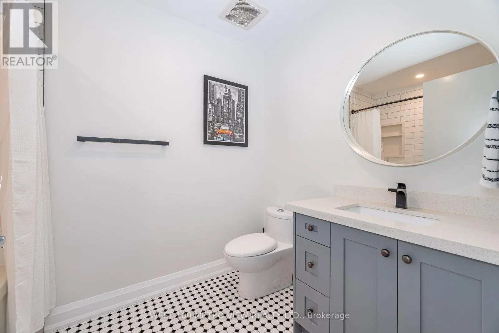 710 - 700 KING STREET W