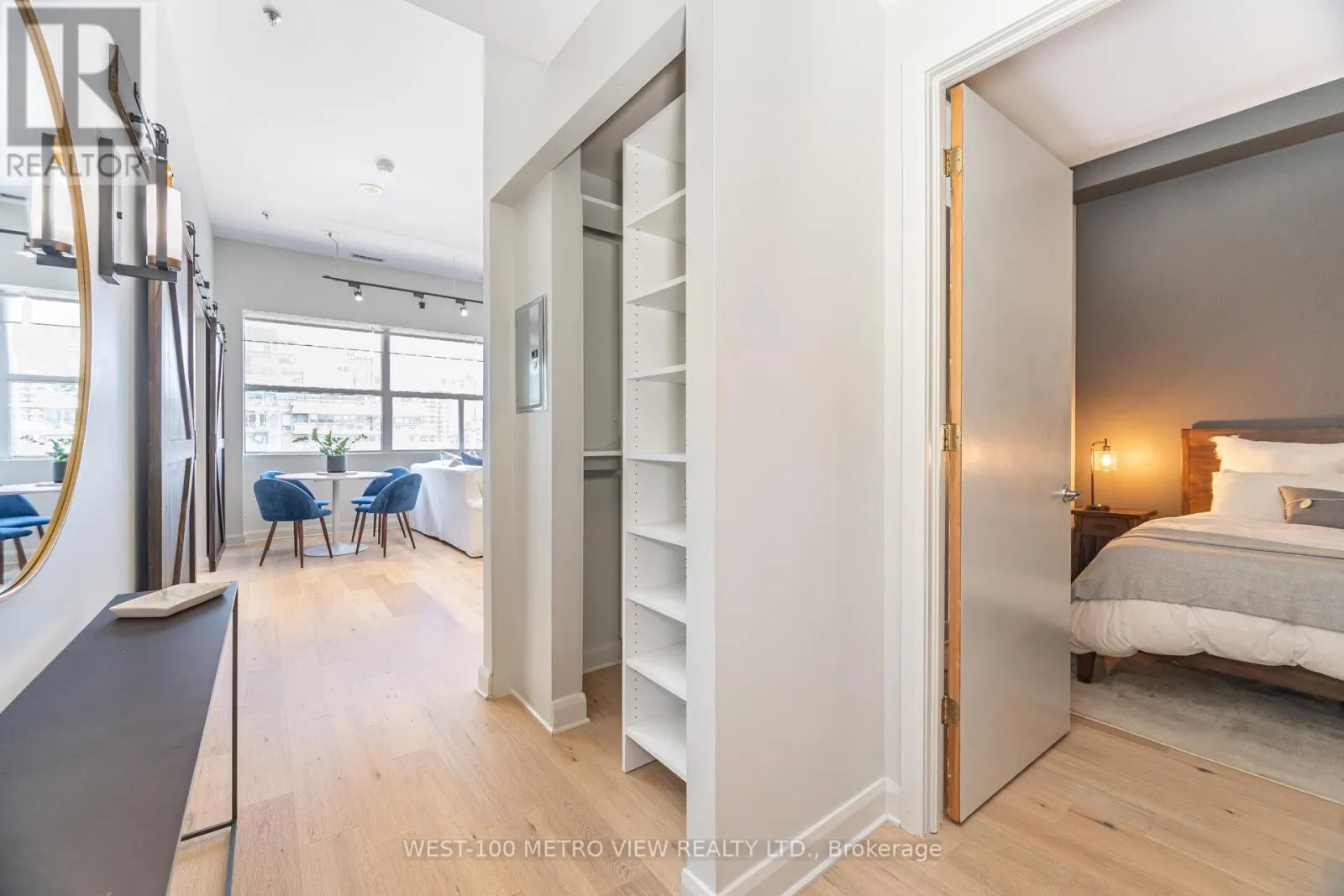 710 - 700 KING STREET W