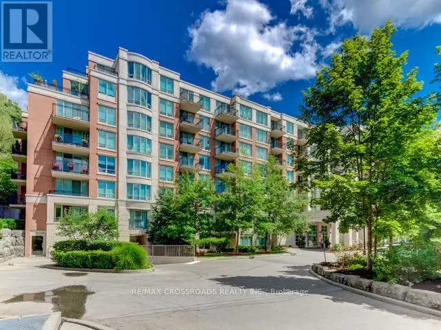 510 - 38 WILLIAM CARSON CRESCENT