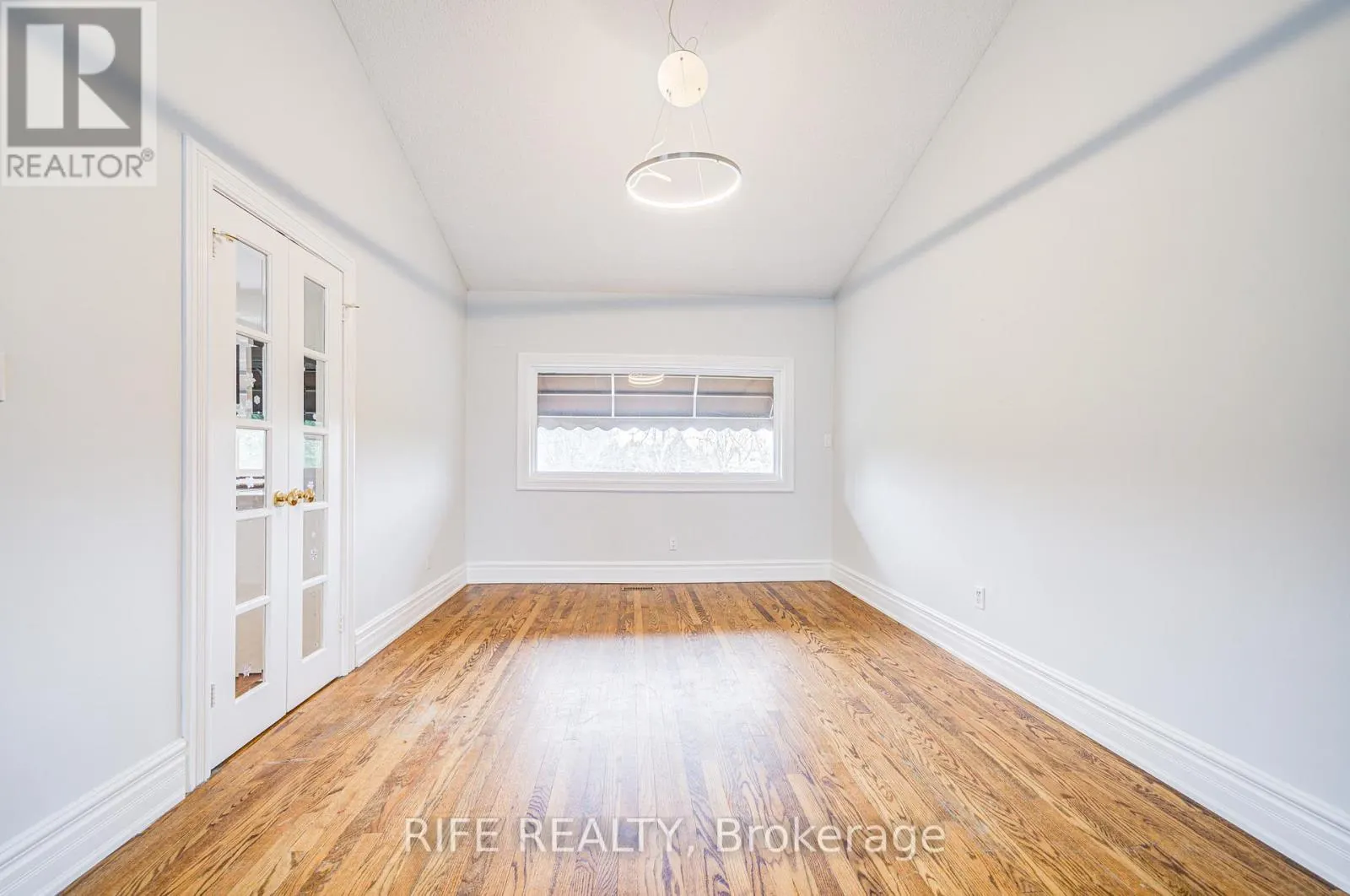 17 BRAMBLE DRIVE