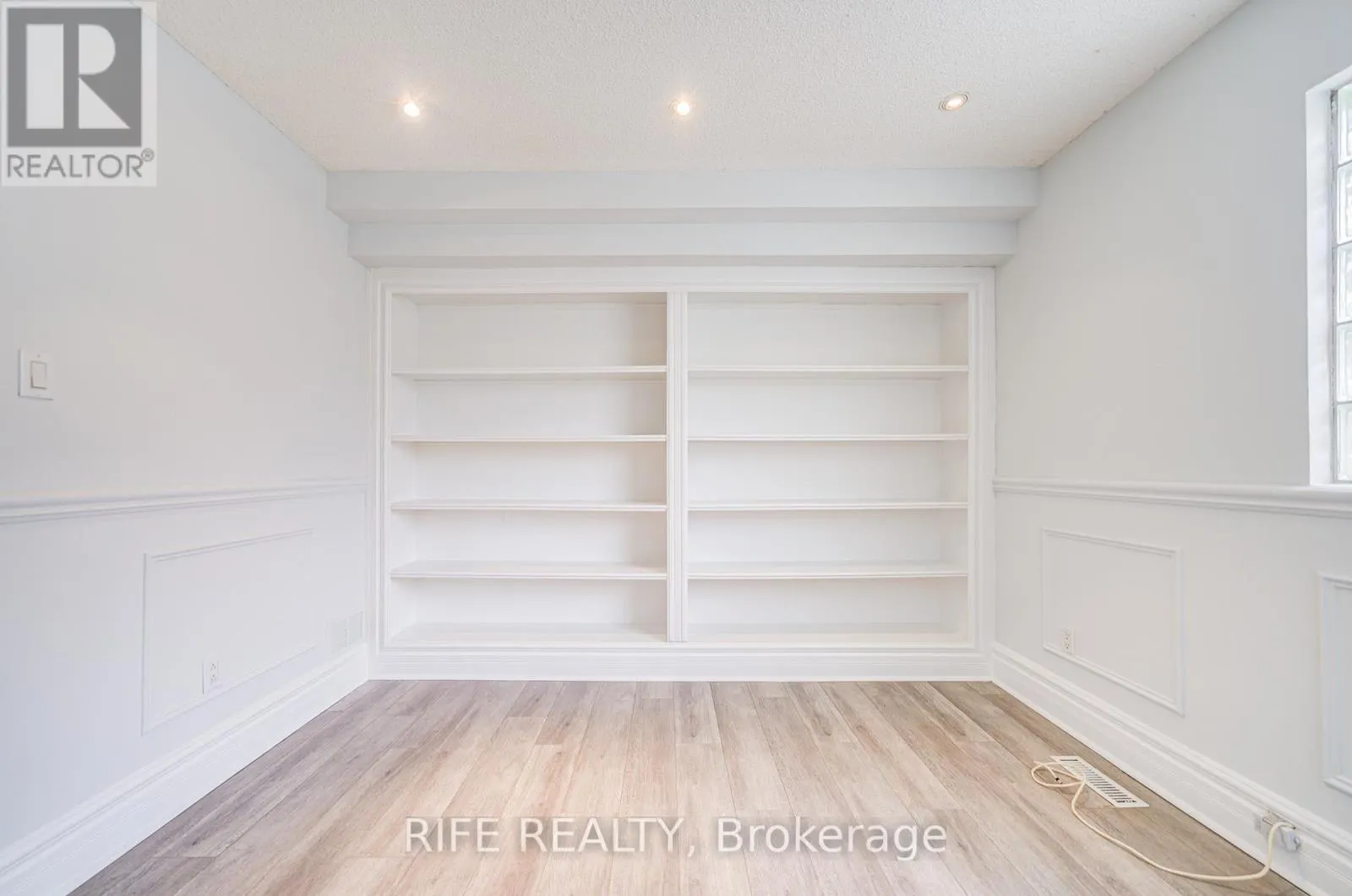 17 BRAMBLE DRIVE
