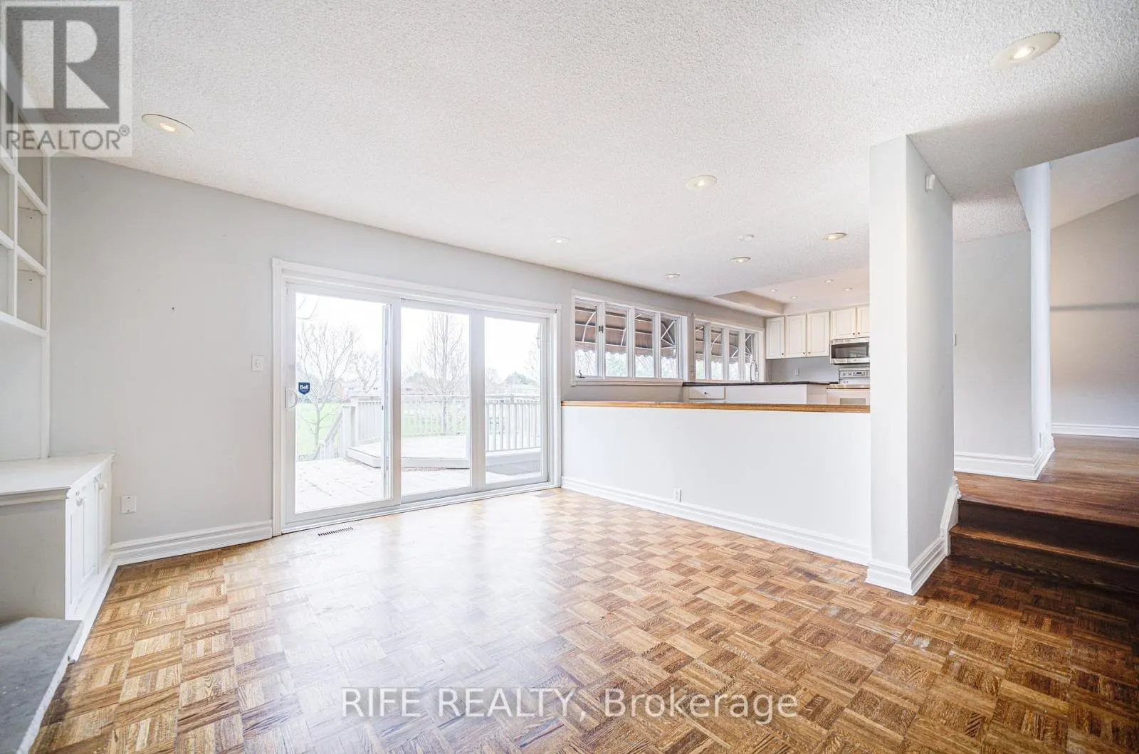 17 BRAMBLE DRIVE
