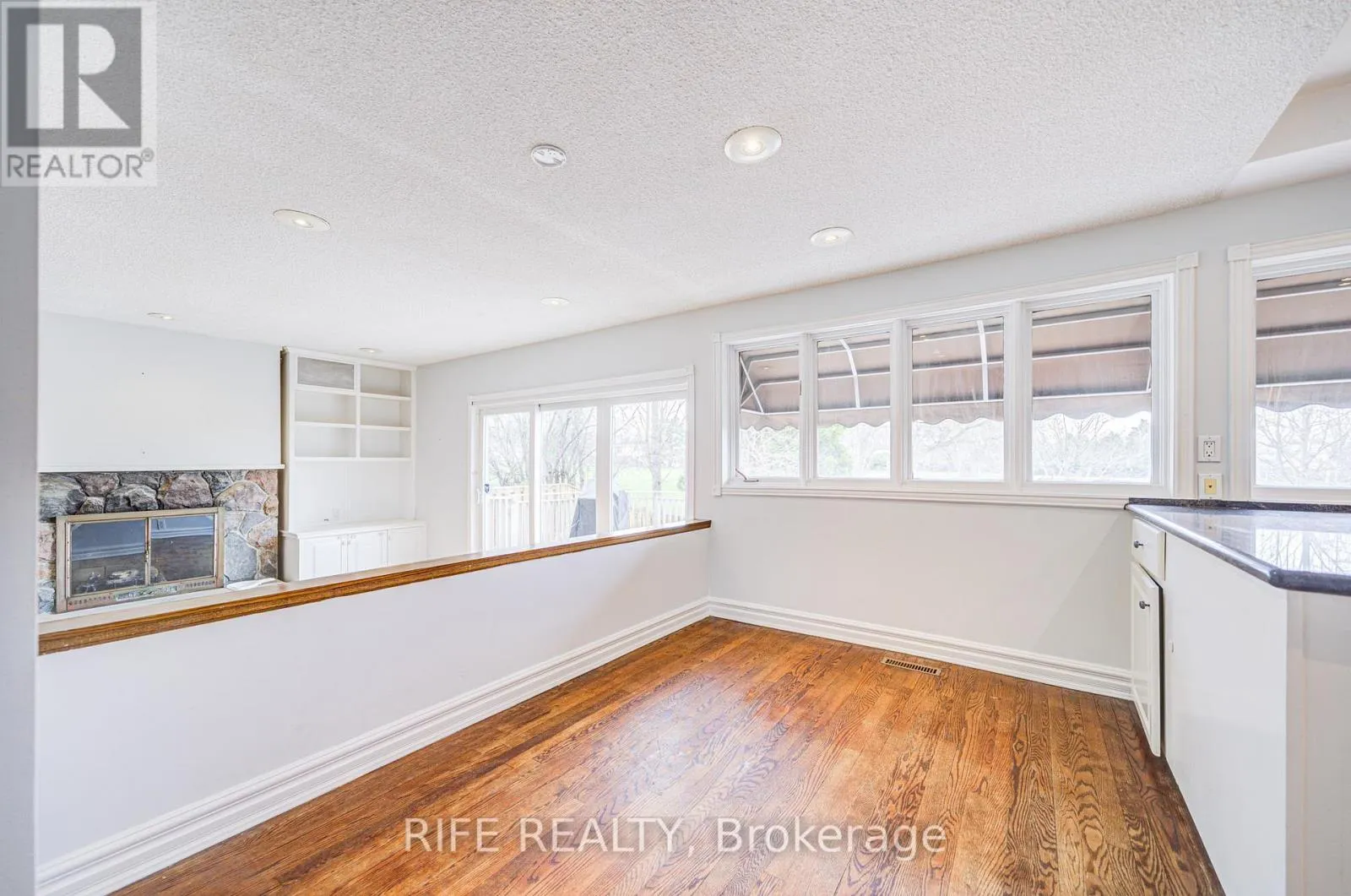 17 BRAMBLE DRIVE