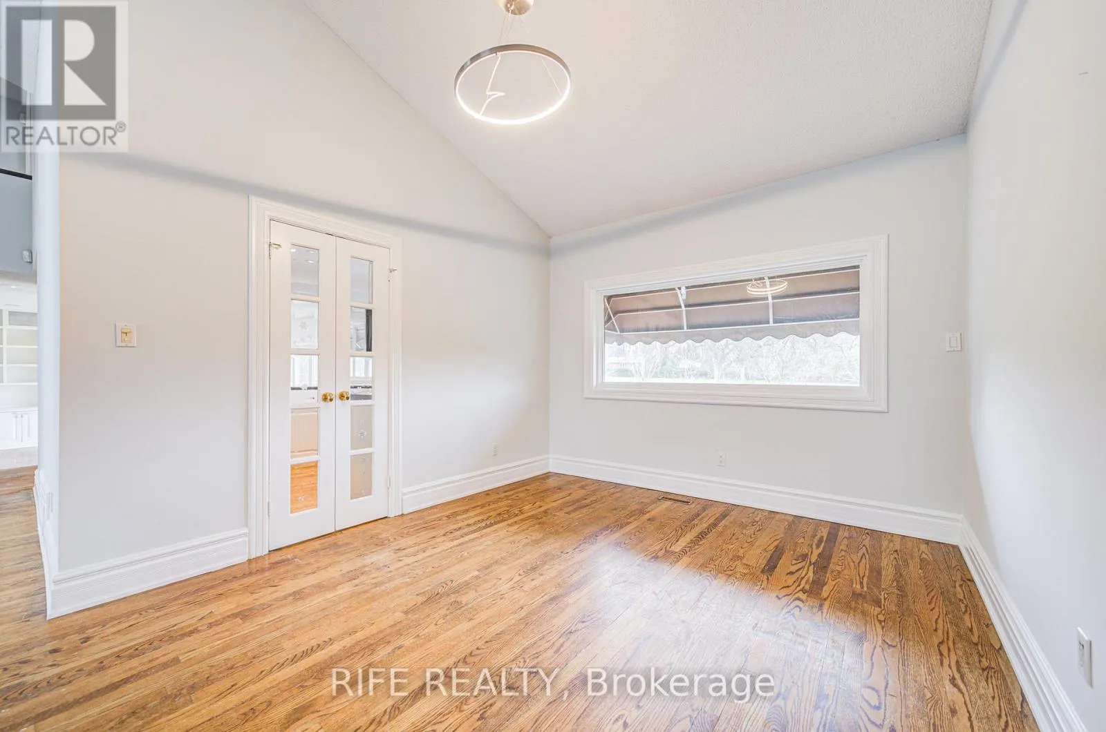 17 BRAMBLE DRIVE
