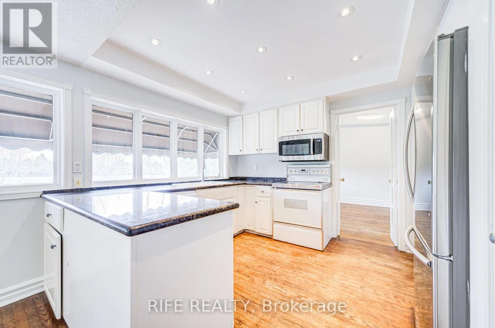 17 BRAMBLE DRIVE