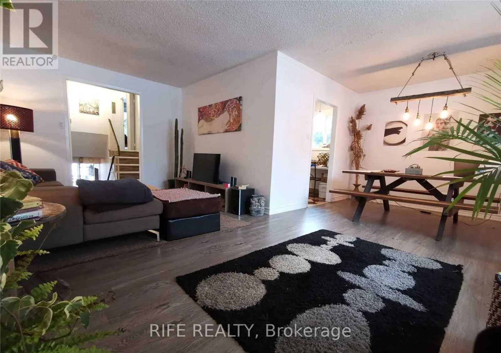 27 SHIPPIGAN CRESCENT