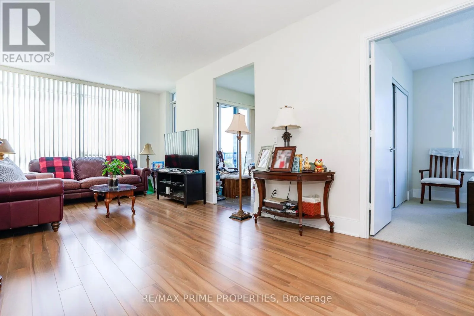 1804 - 181 WYNFORD DRIVE