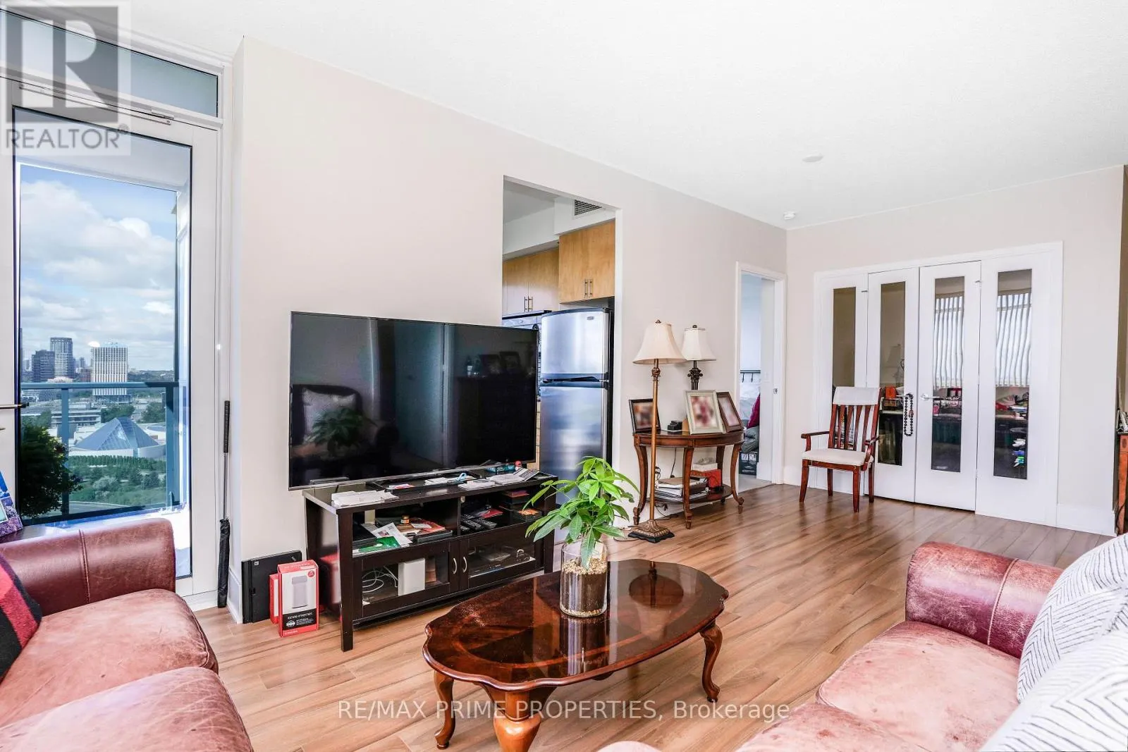 1804 - 181 WYNFORD DRIVE