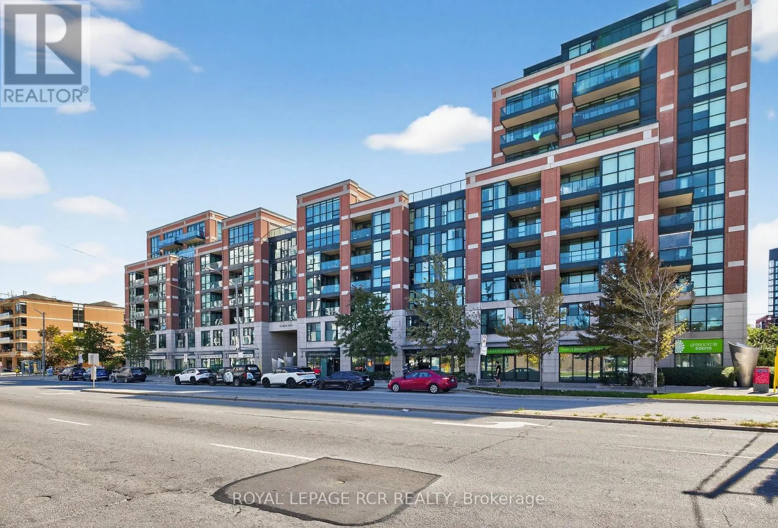 843 - 525 WILSON AVENUE