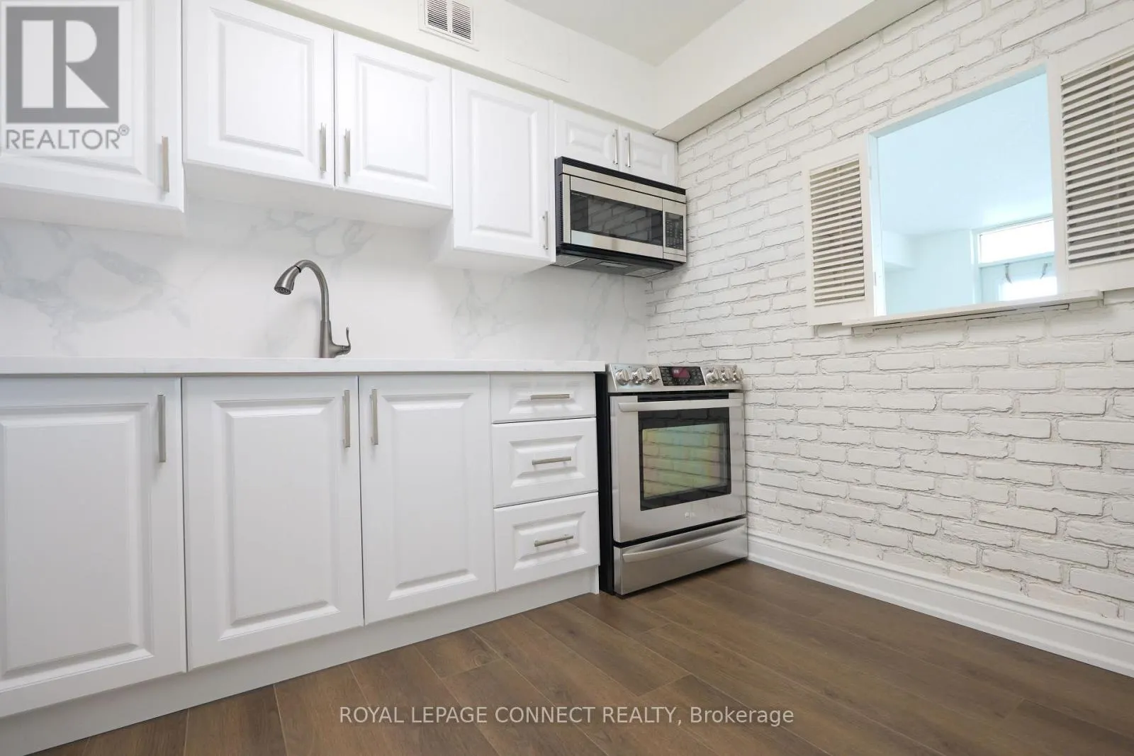 912 - 1360 YORK MILLS ROAD