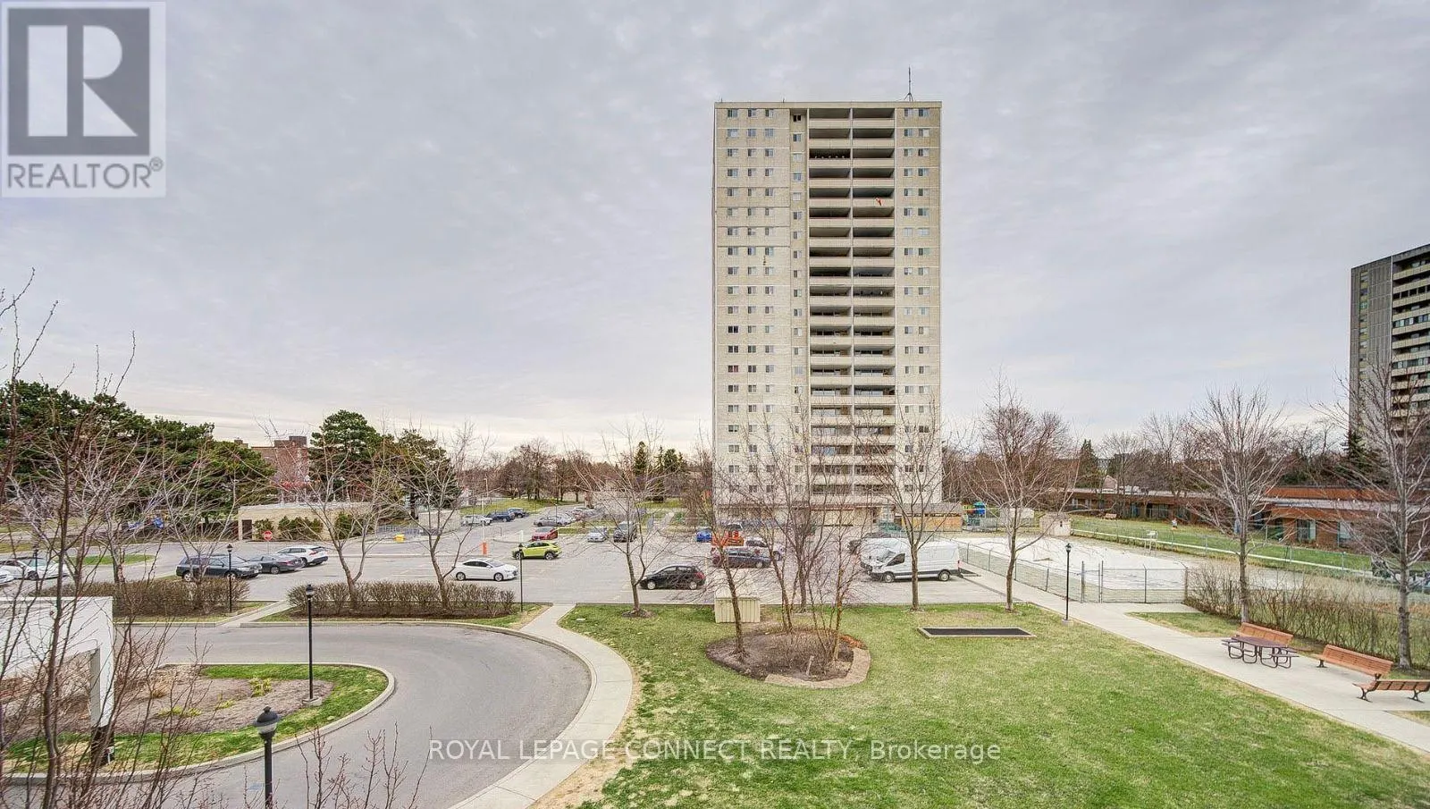 912 - 1360 YORK MILLS ROAD