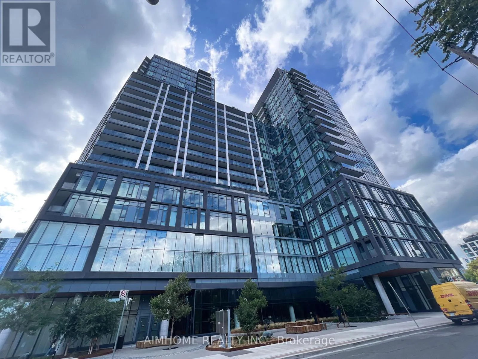 1604 - 48 POWER STREET