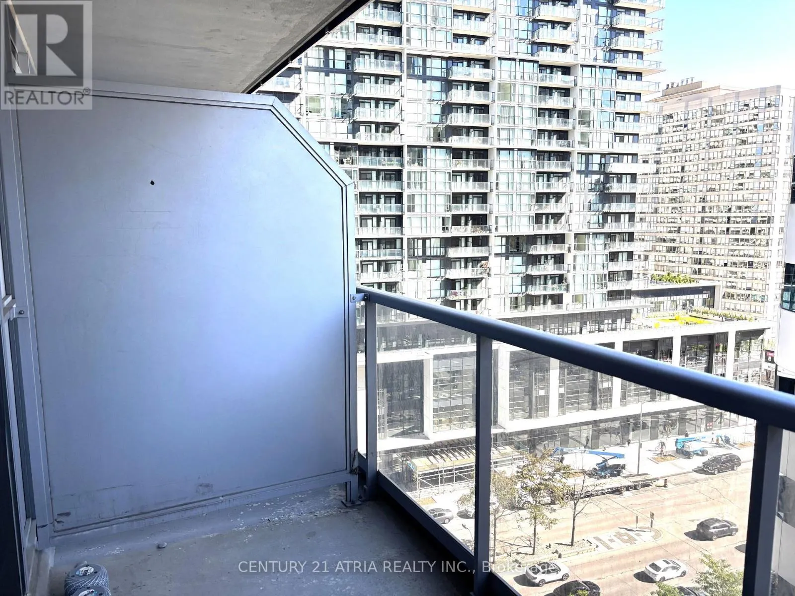 1612 - 4968 YONGE STREET