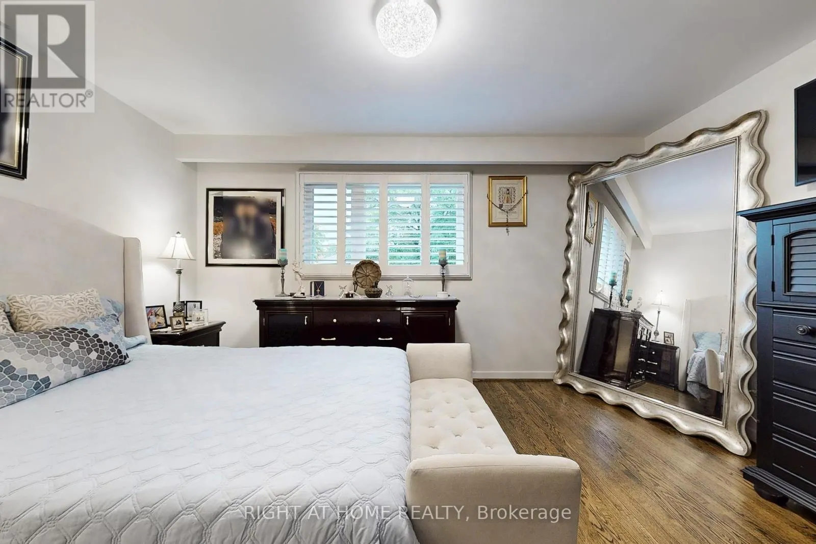 11 TEFLEY ROAD