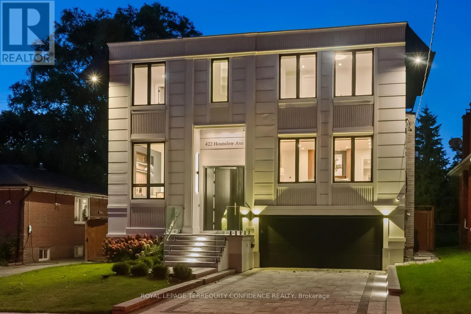 422 HOUNSLOW AVENUE