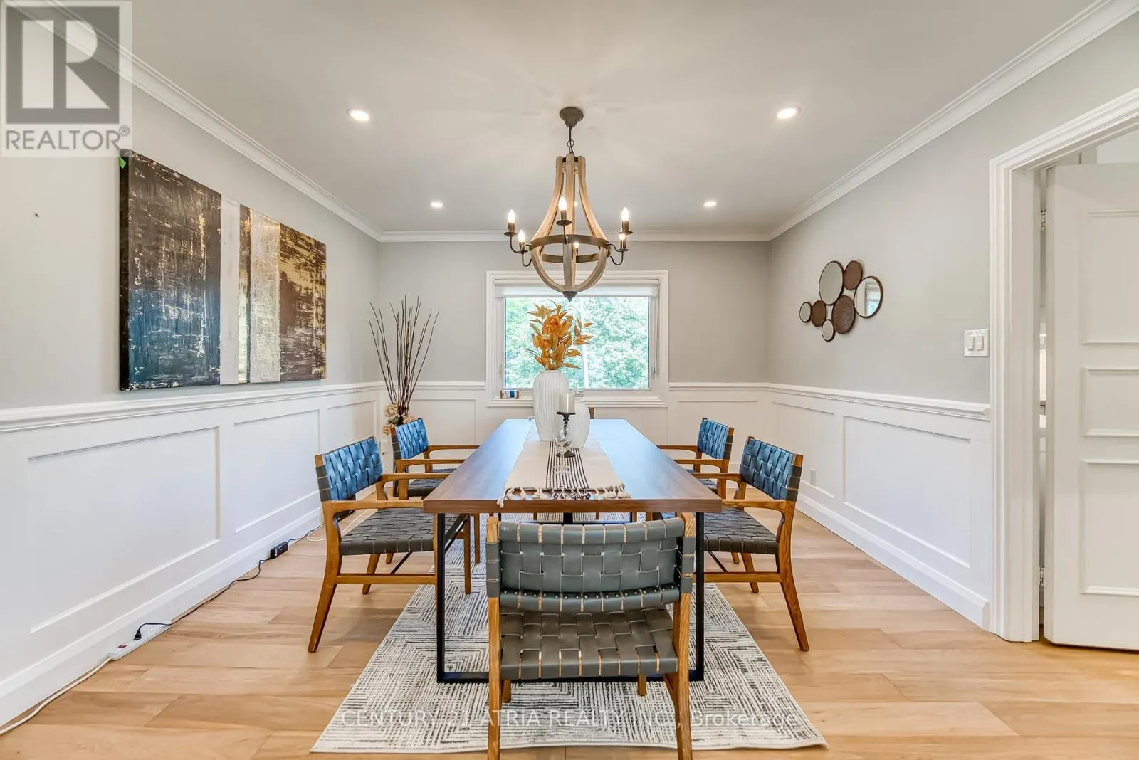 56 MAGPIE CRESCENT