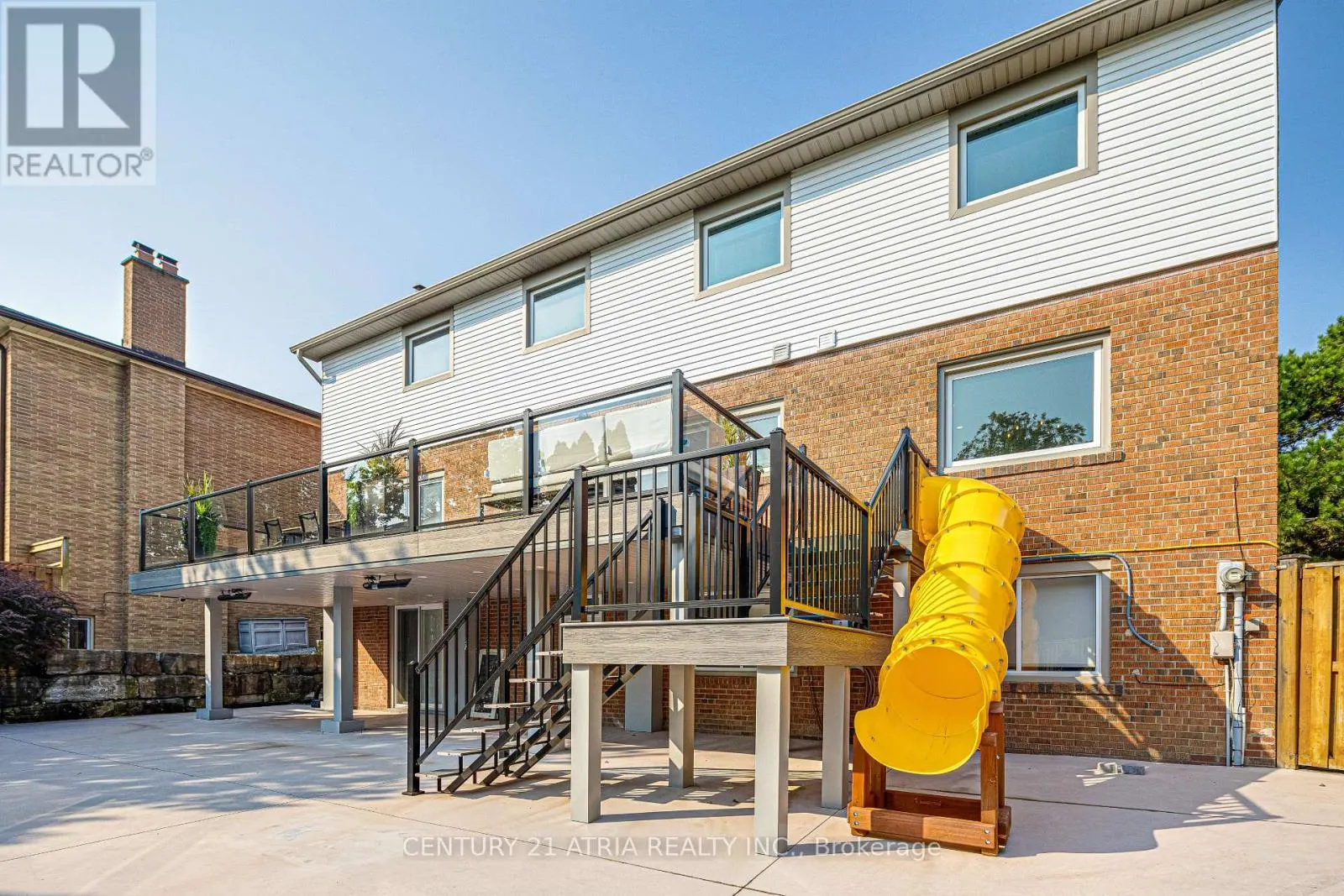 56 MAGPIE CRESCENT