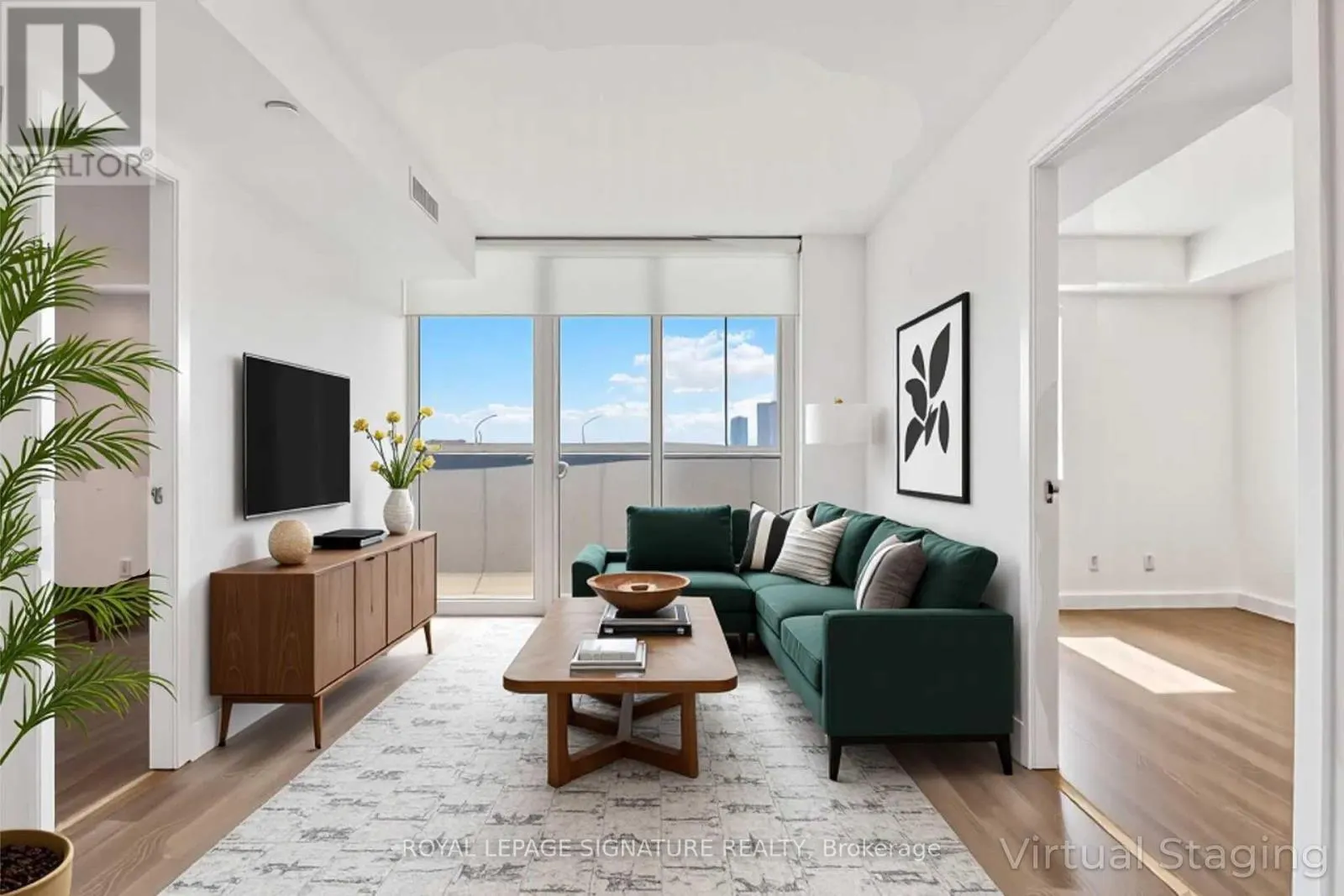 216 - 30 TRETTI WAY