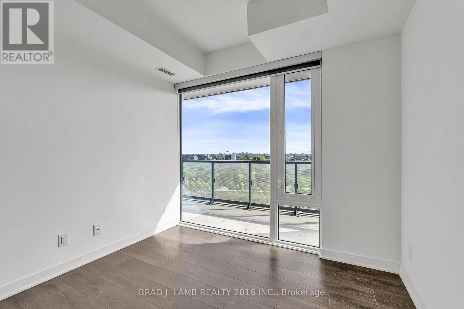 S904 - 180 MILL STREET
