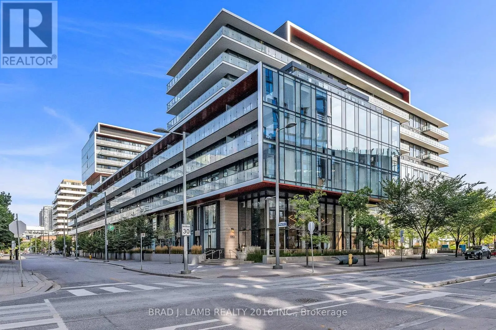 S904 - 180 MILL STREET