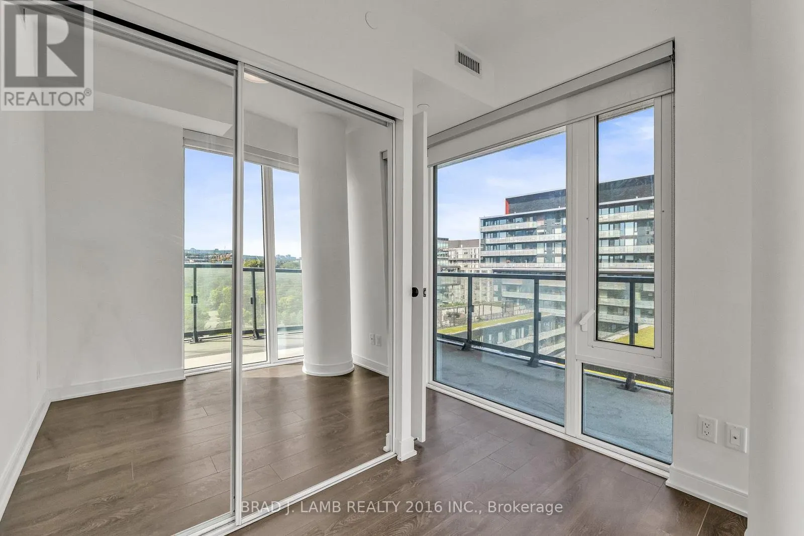 S904 - 180 MILL STREET