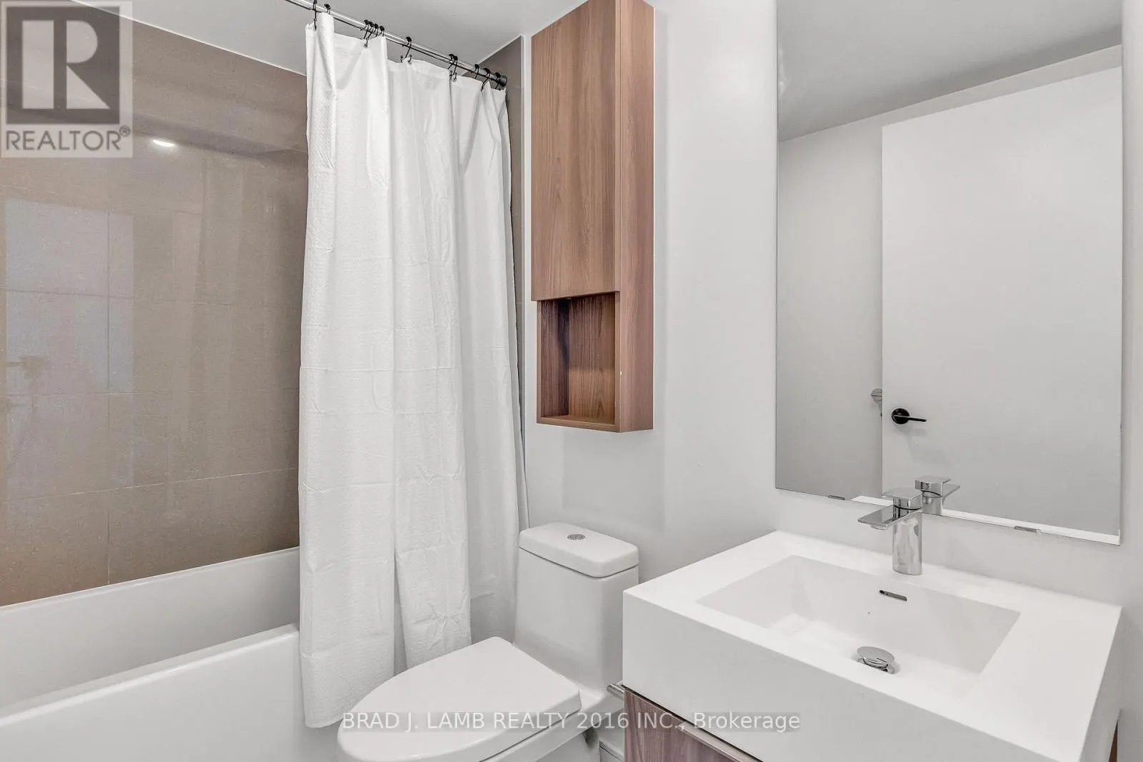 S904 - 180 MILL STREET