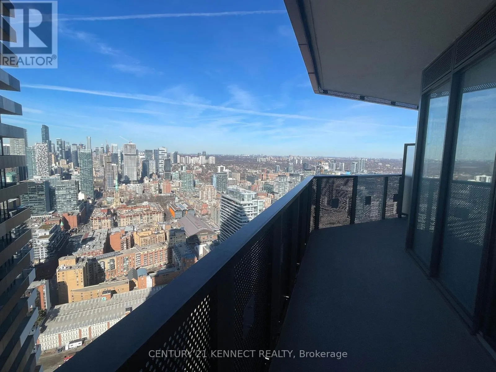 5212 - 138 DOWNES STREET