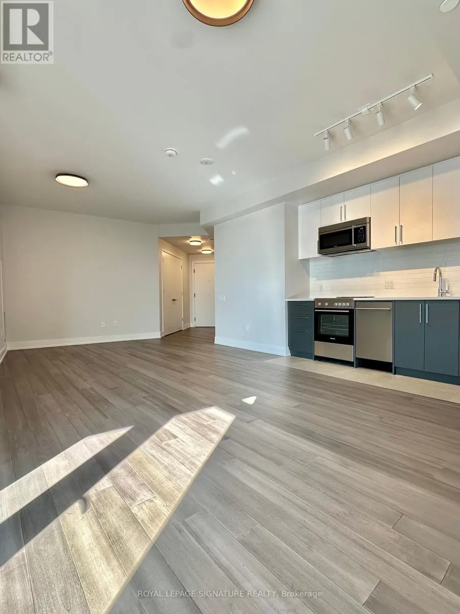 1201 - 2525 BATHURST STREET