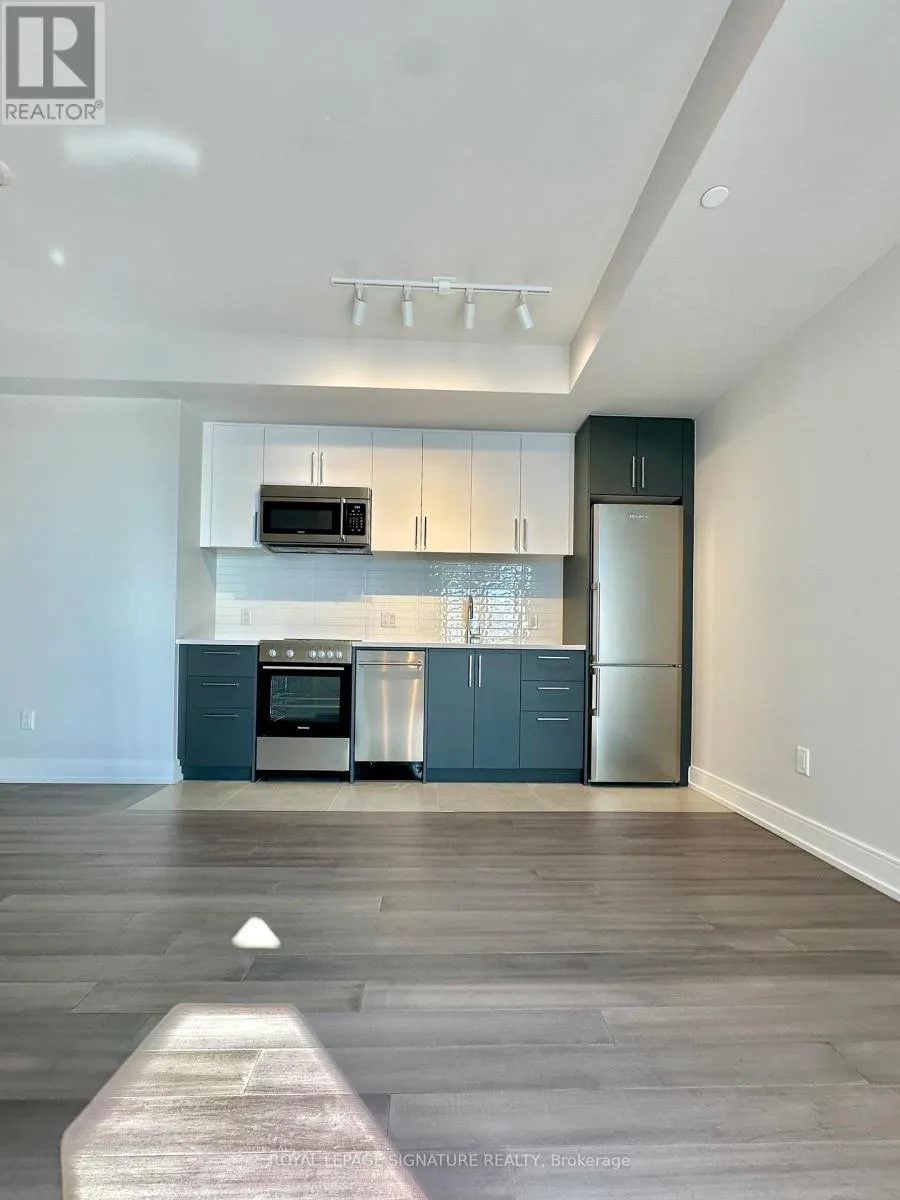 1201 - 2525 BATHURST STREET