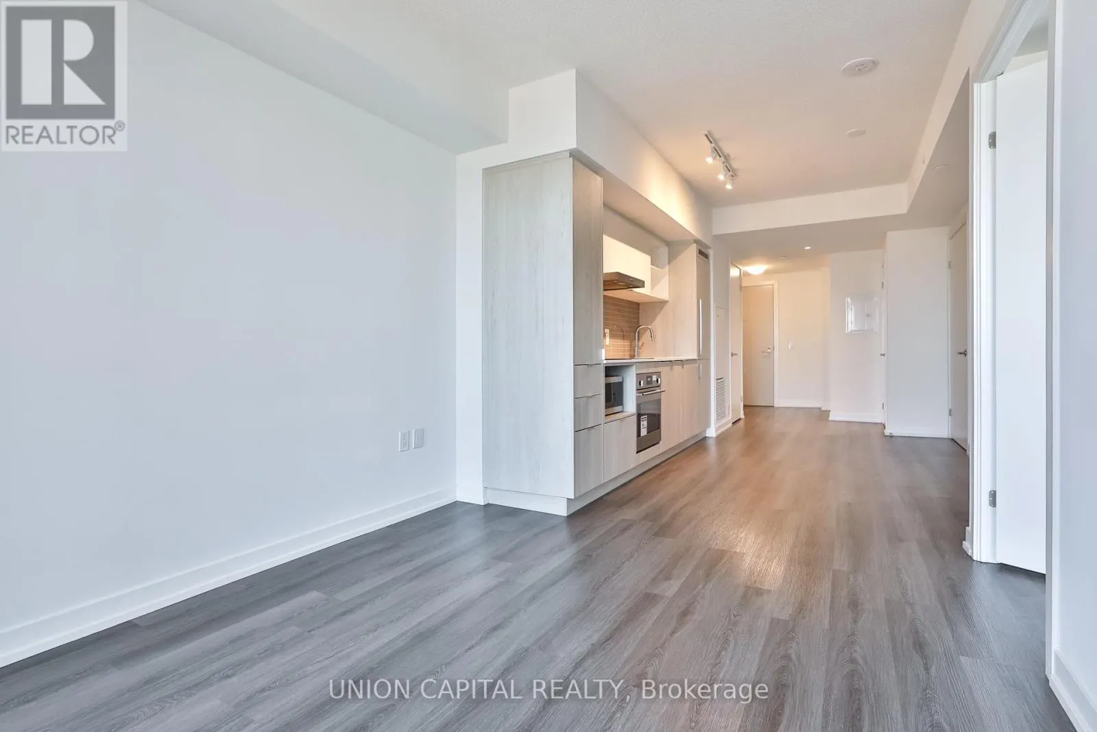 4602 - 138 DOWNES STREET