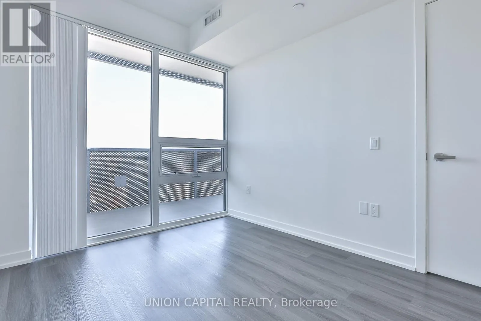 4602 - 138 DOWNES STREET