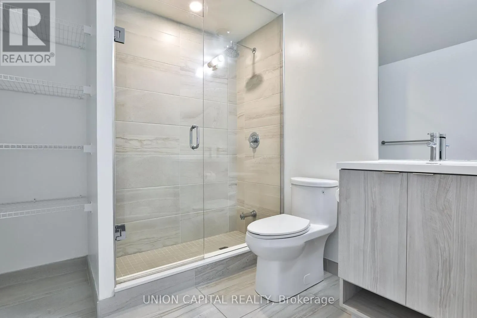 4602 - 138 DOWNES STREET