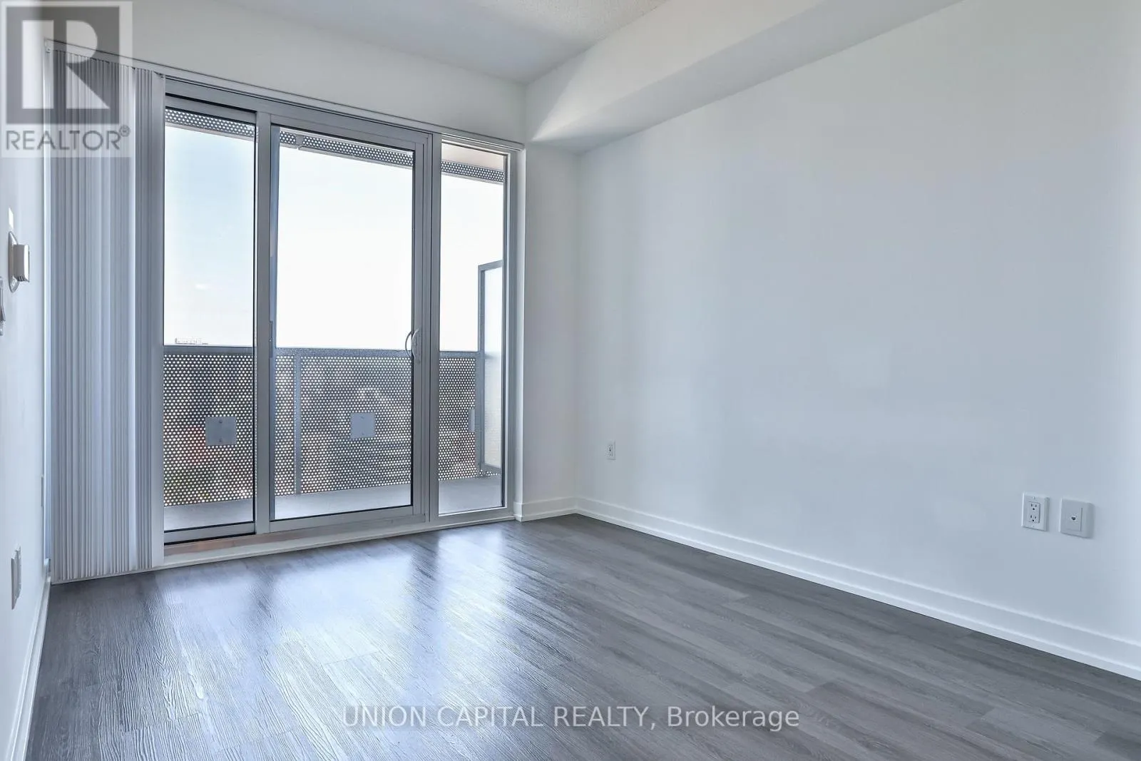 4602 - 138 DOWNES STREET