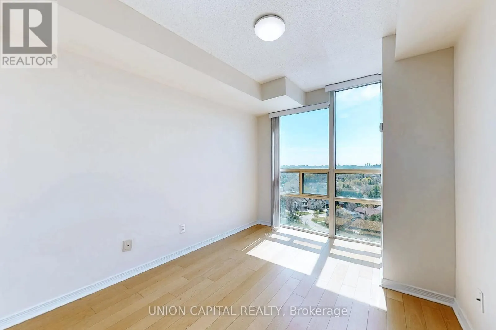 1609 - 509 BEECROFT ROAD