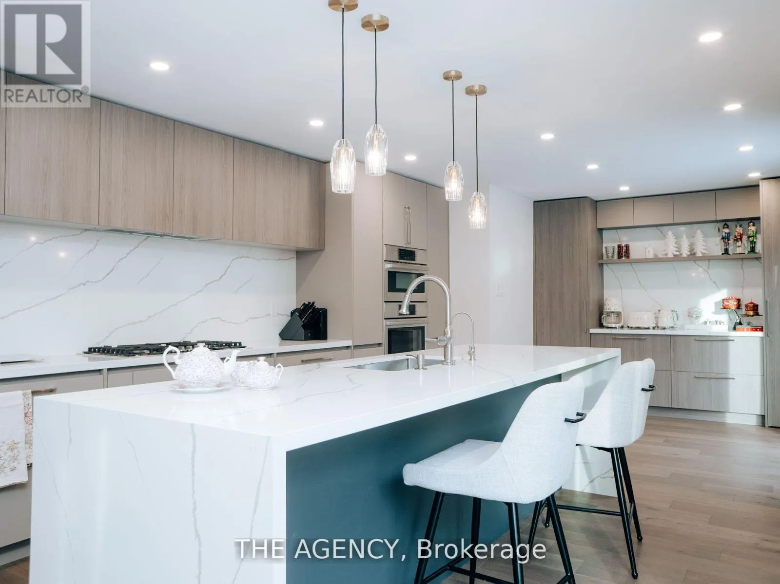 7 SHADY OAKS CRESCENT