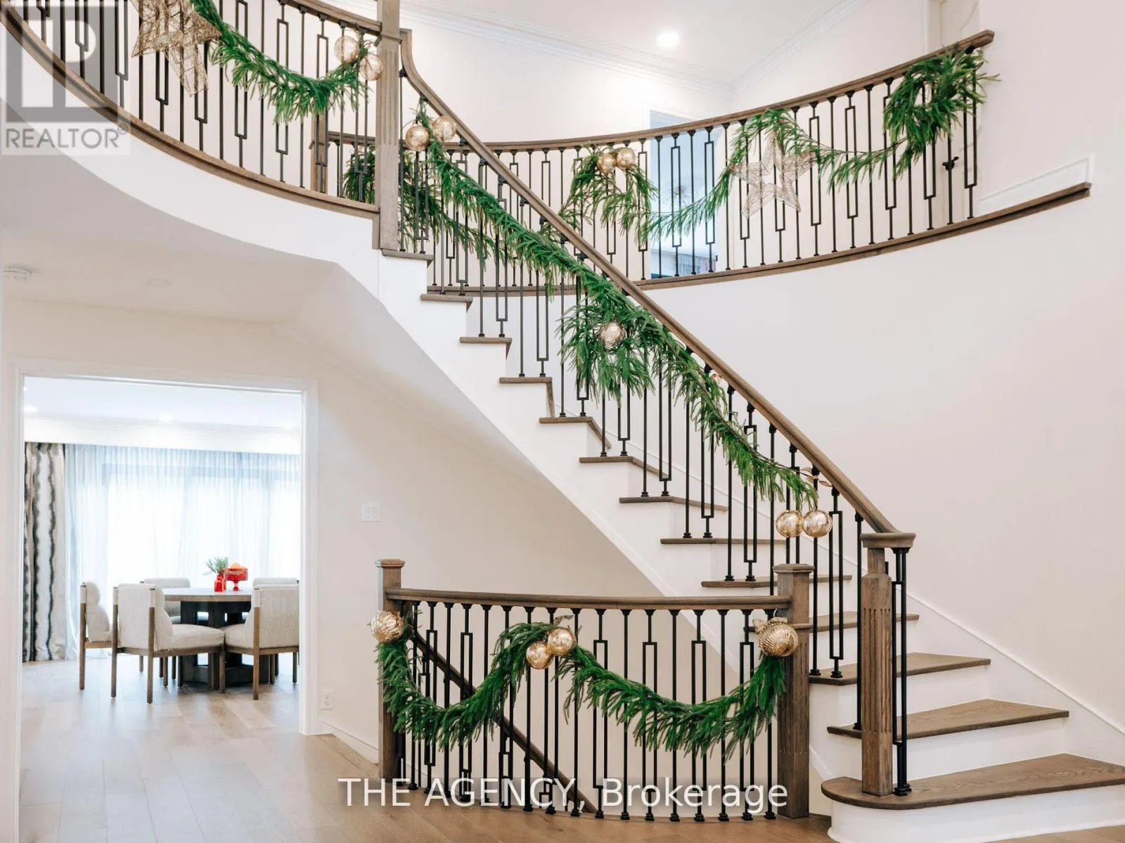 7 SHADY OAKS CRESCENT