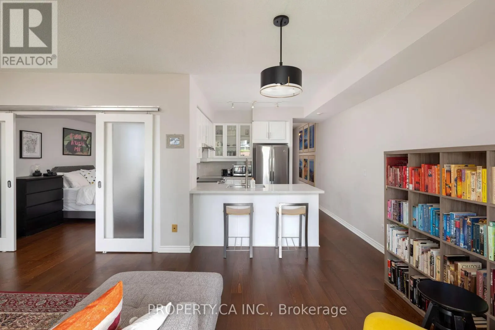 614 - 168 KING STREET E