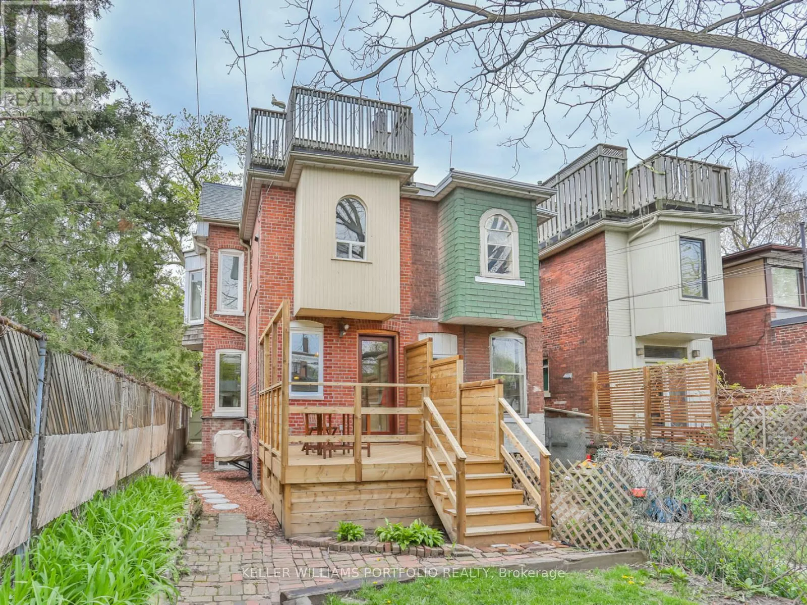 492 GLADSTONE AVENUE