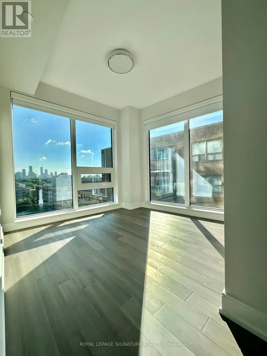 903 - 2525 BATHURST STREET