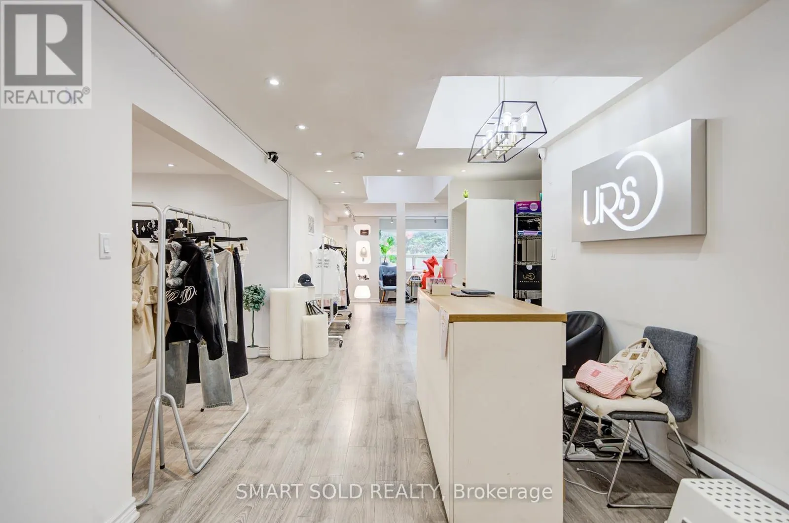 5445 YONGE STREET
