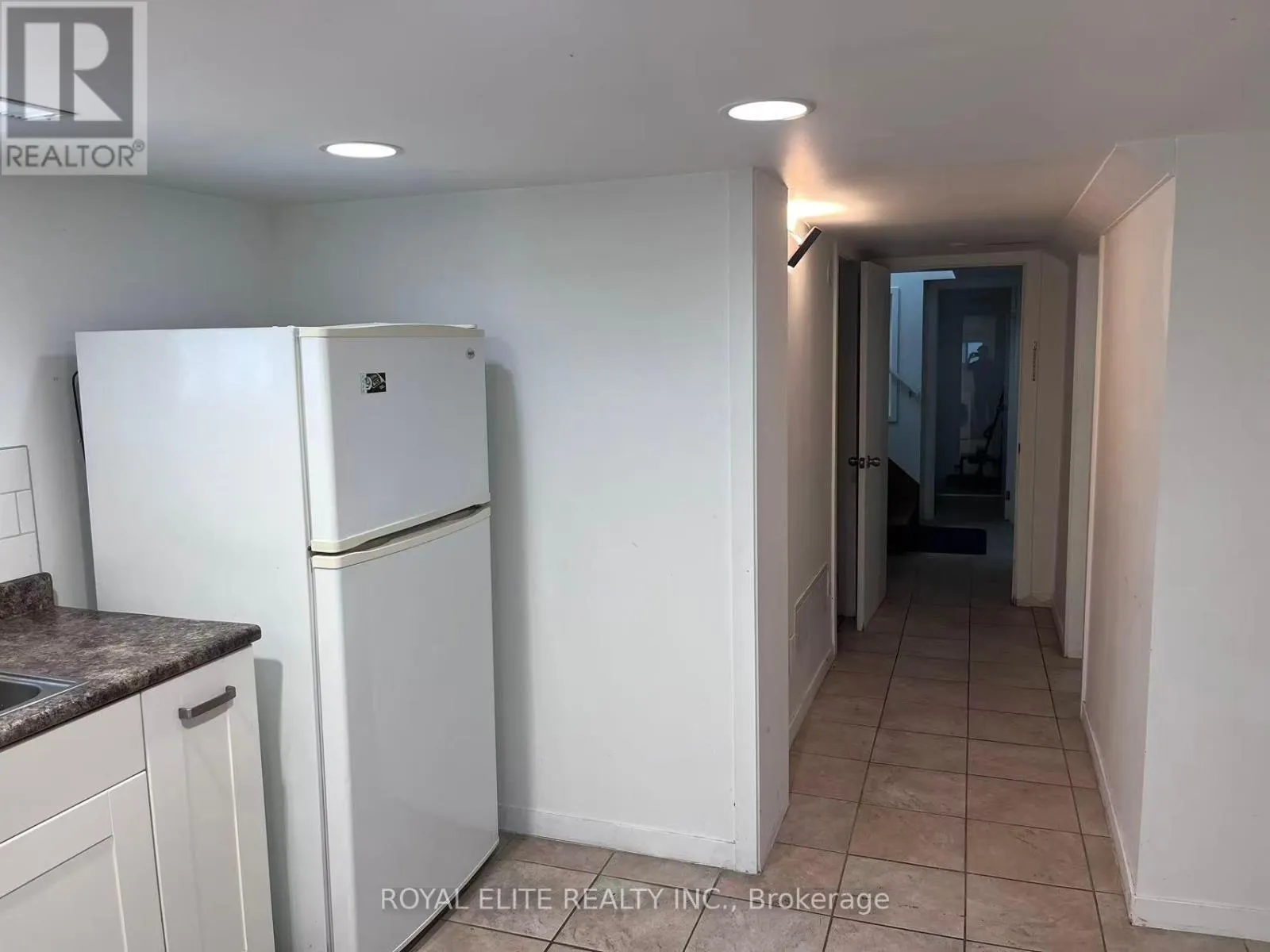 89 FINCH AVENUE E